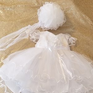 Little Princess Christening Gown & Bonnet: White